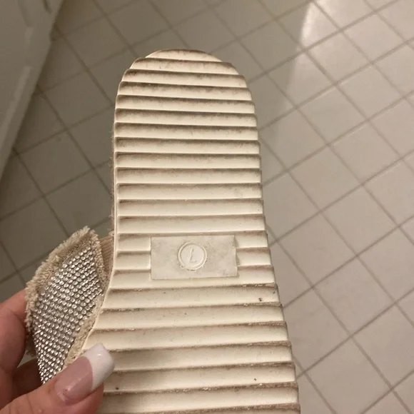 Very G Lucille Platform Sandal size 7..00 - Picture 8 of 8